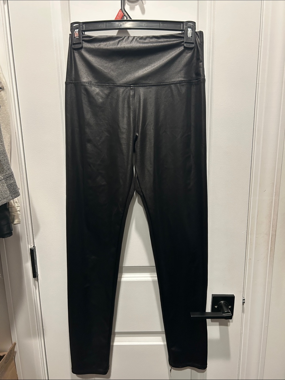 High-Rise Faux Leather Leggings - Black